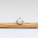 Load image into Gallery viewer, Moonstone Ring size 9.5
