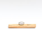 Load image into Gallery viewer, Moonstone ring size 8.5
