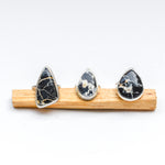 Load image into Gallery viewer, White Buffalo ring size8.5
