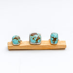 Load image into Gallery viewer, Number 8 turquoise ring size 9.5
